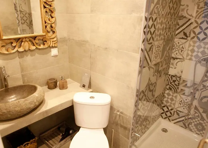 Old Fence - By Mayoral