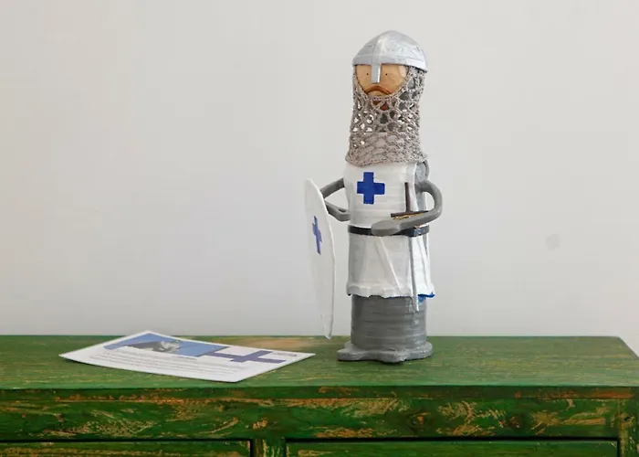 Old Fence - By Mayoral *